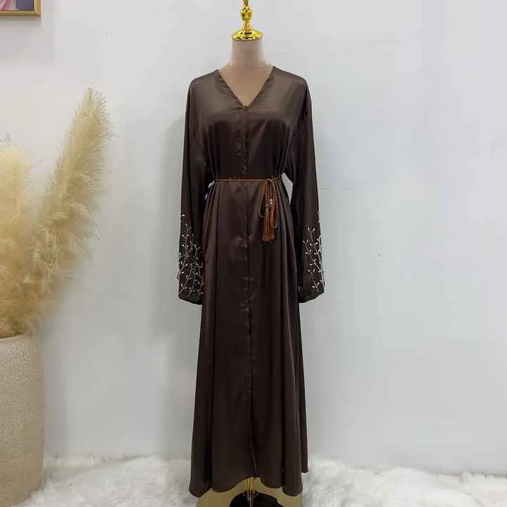 عبايات للطلعات فخمه ,  Luxurious abayas for outings