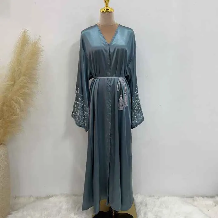 عبايات للطلعات فخمه ,  Luxurious abayas for outings