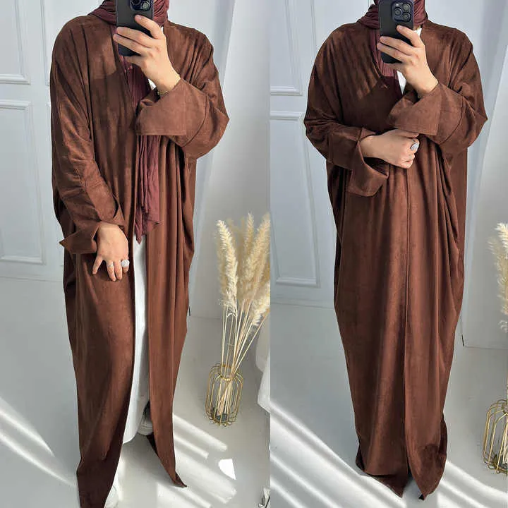 عبايات نسائيه للمناسبات و الطلعات - Women's abayas for occasions and outings