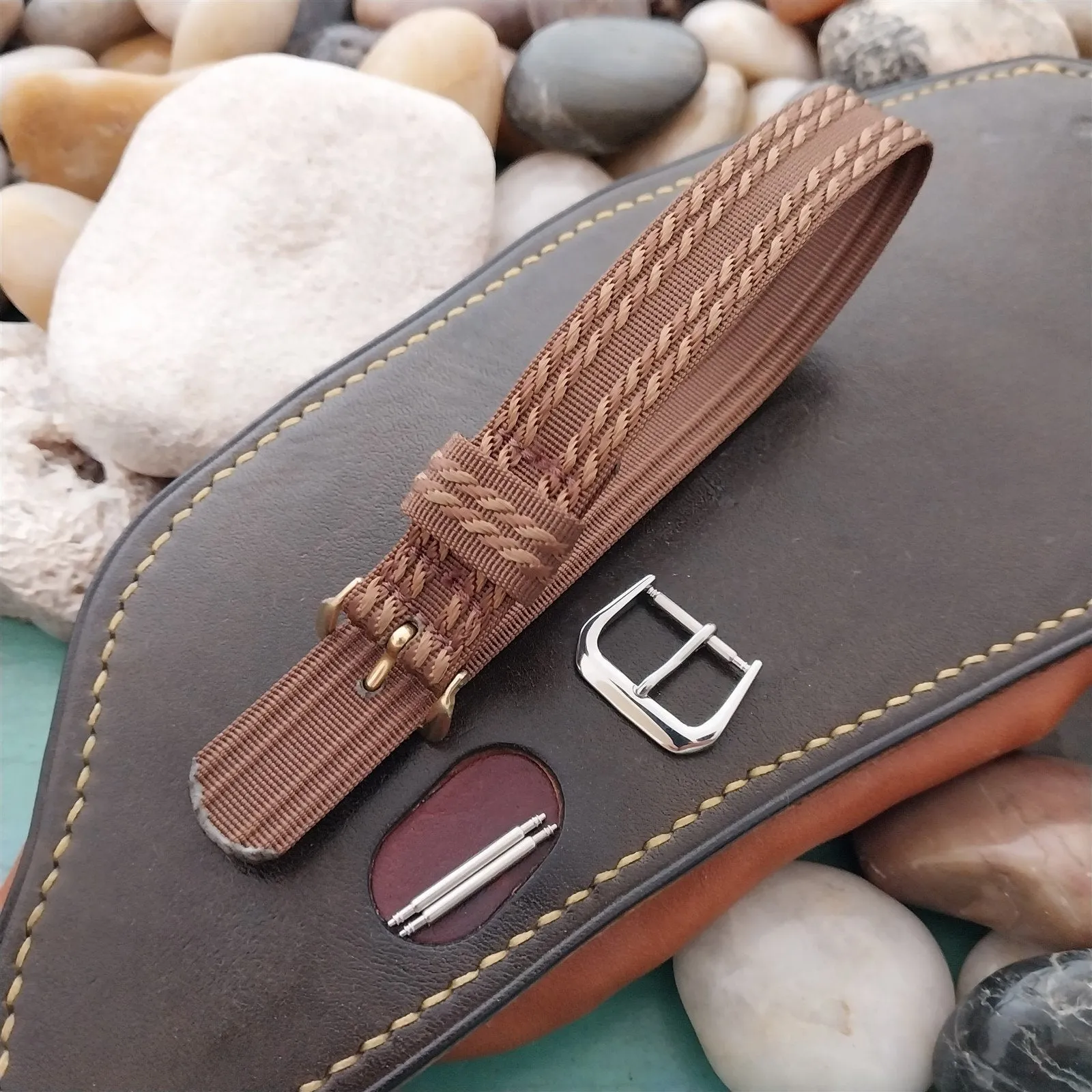16mm Brown Patterned Nylon 1-Piece Slip-Through Unused 1950s Vintage Watch Band