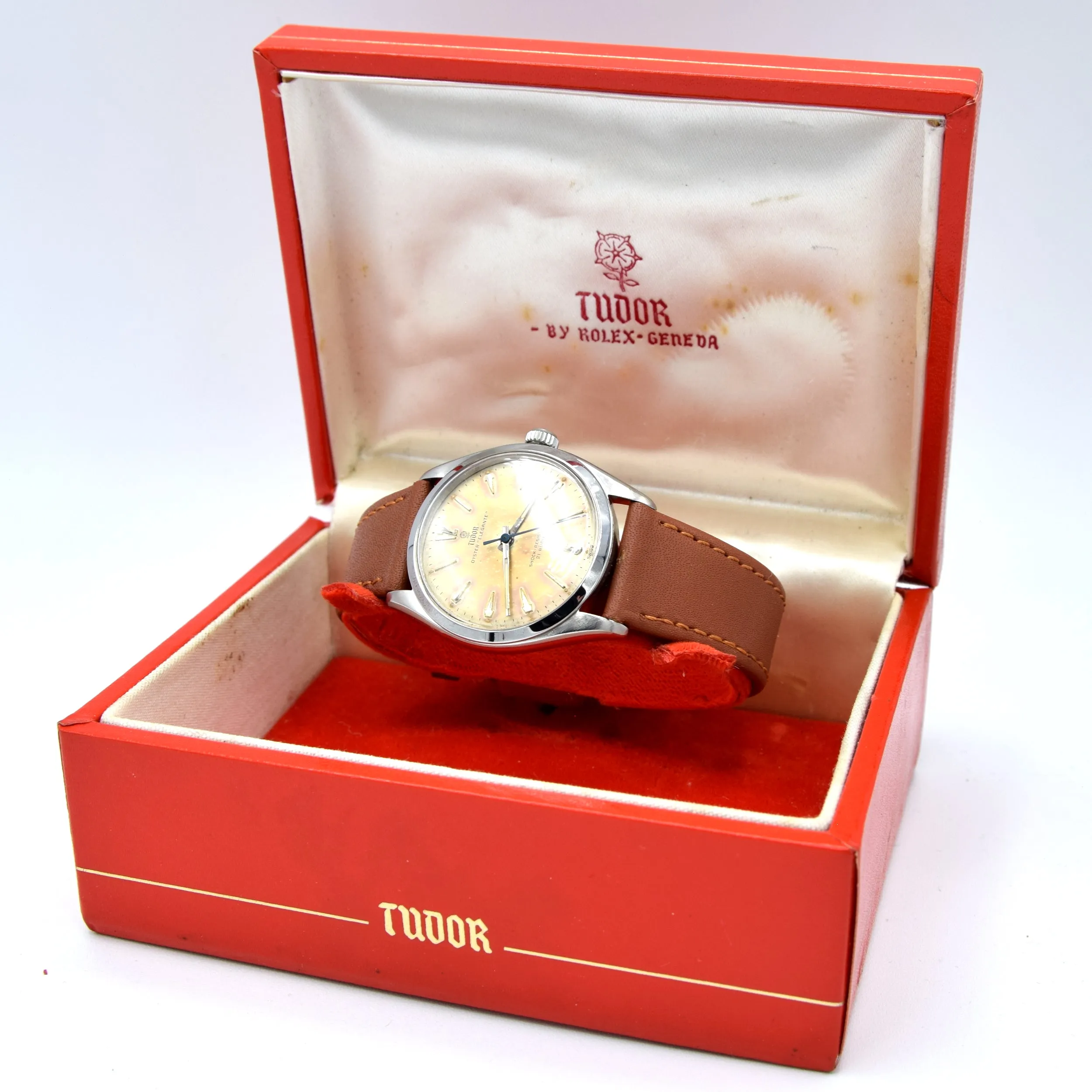 1957 Tudor Oyster 'Elegante' Wristwatch Model 7960 with rare patina Dial in Stainless Steel   Box