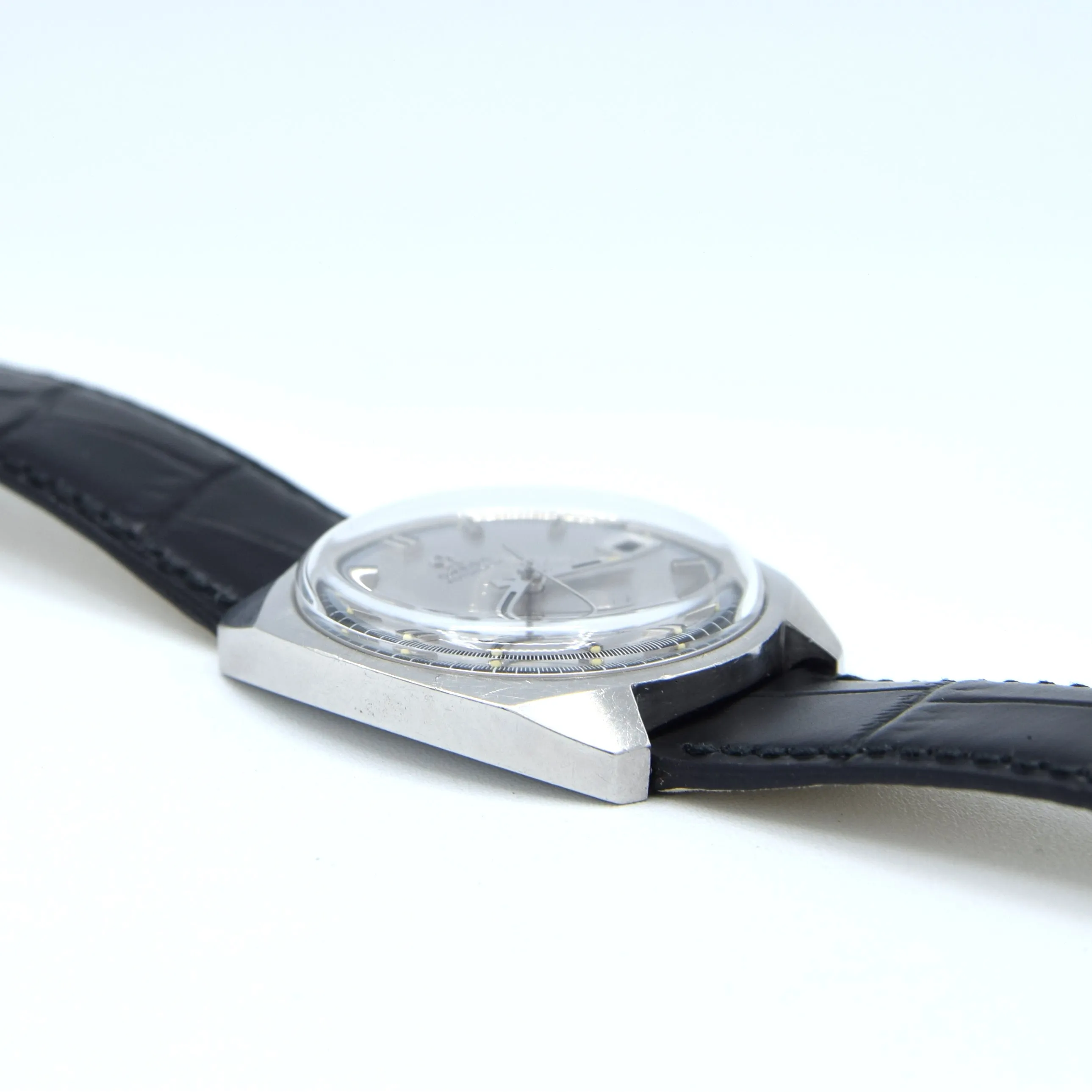 1968 Omega automatic cosmic date Model 166.022 in Stainless Steel Monocoque with two tone dial