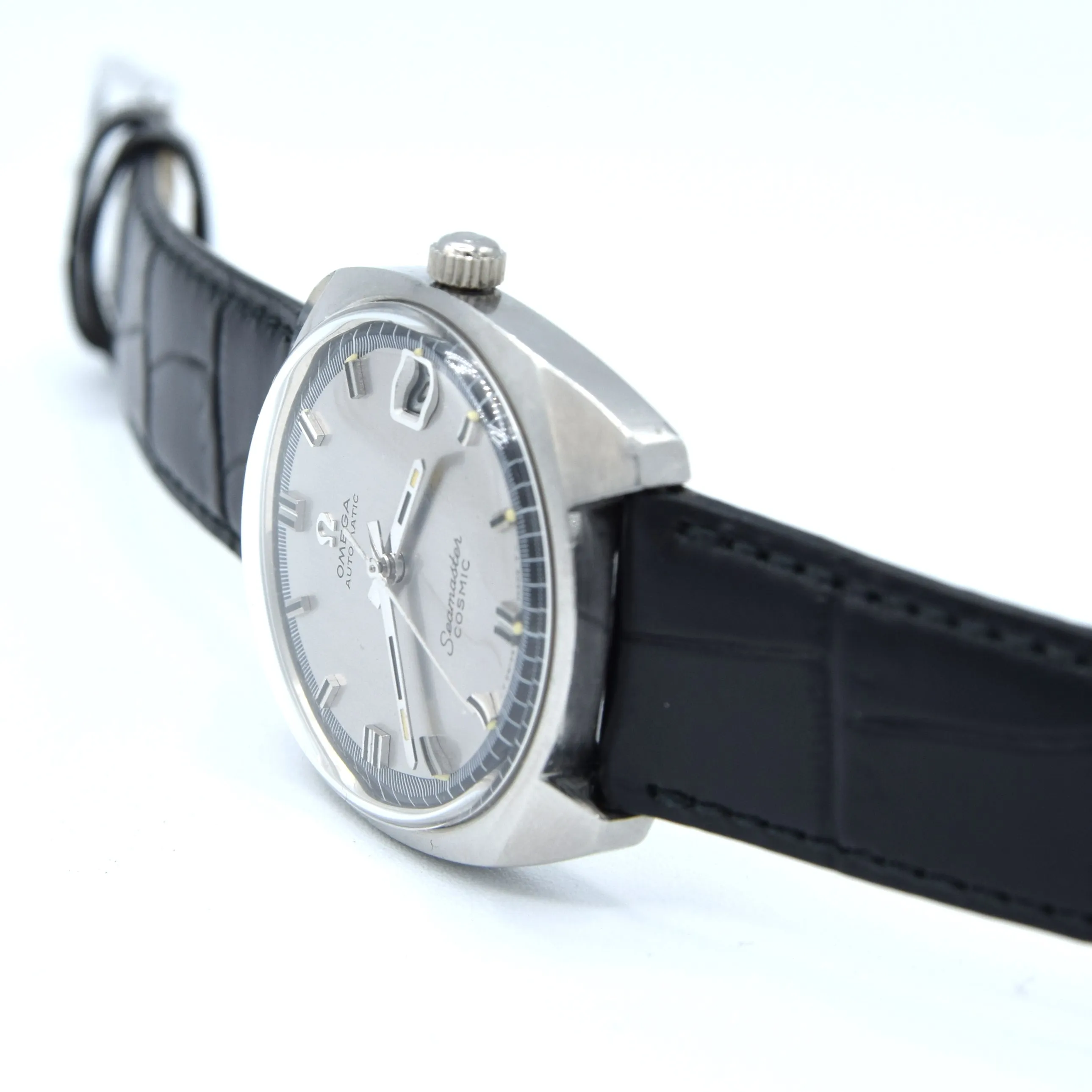 1968 Omega automatic cosmic date Model 166.022 in Stainless Steel Monocoque with two tone dial