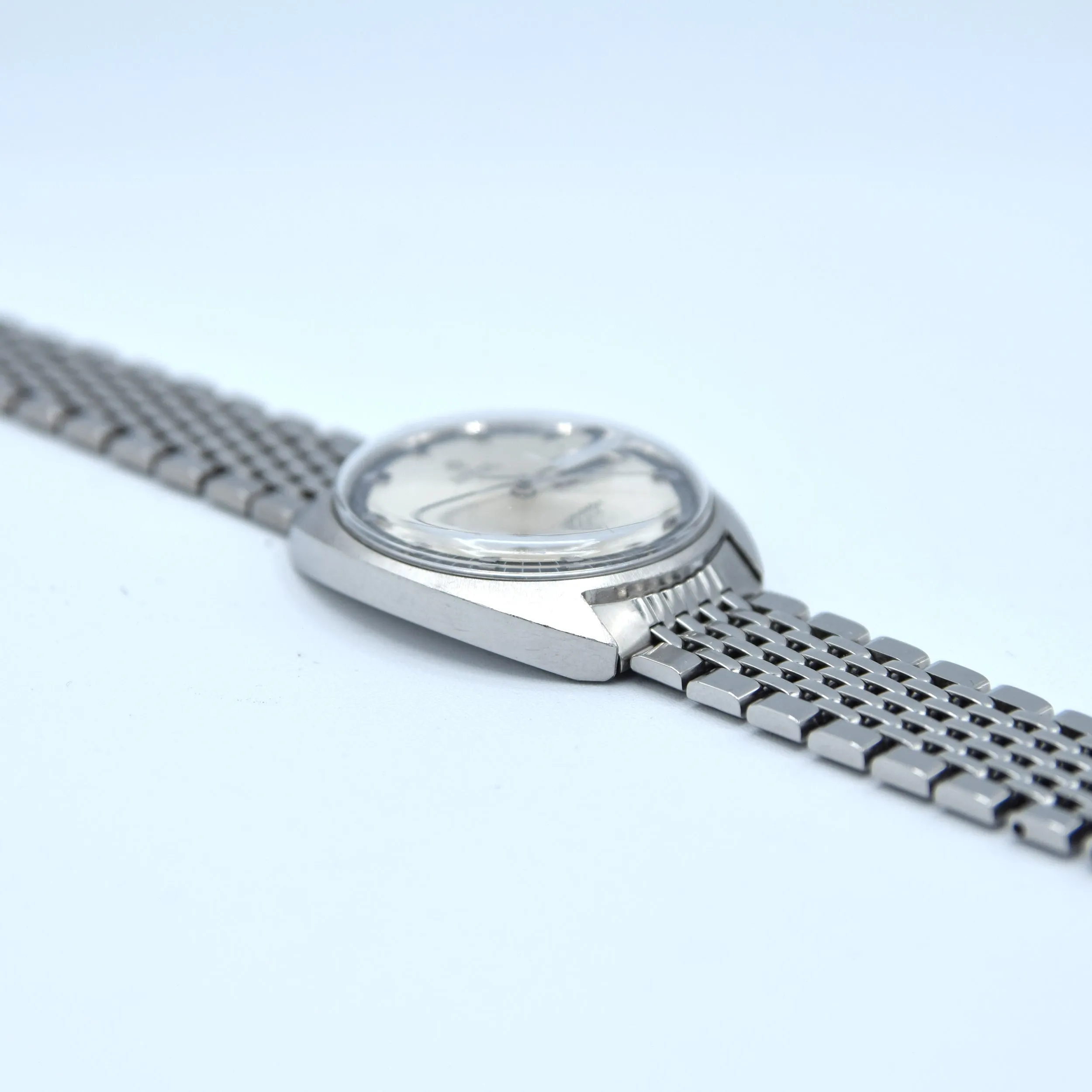 1969 Omega Seamaster Cosmic Day/Date Model 166.036 in Stainless Steel Monocoque Case on Beads of Rice Bracelet