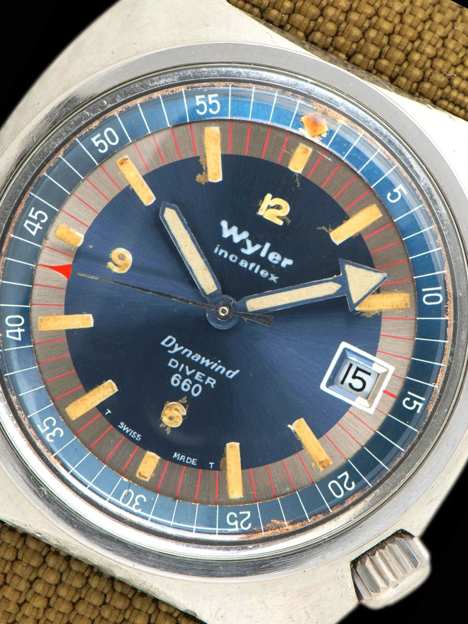 1970s Wyler Lifeguard Dynawind Diver 660 (Ref. 4104D-1338)