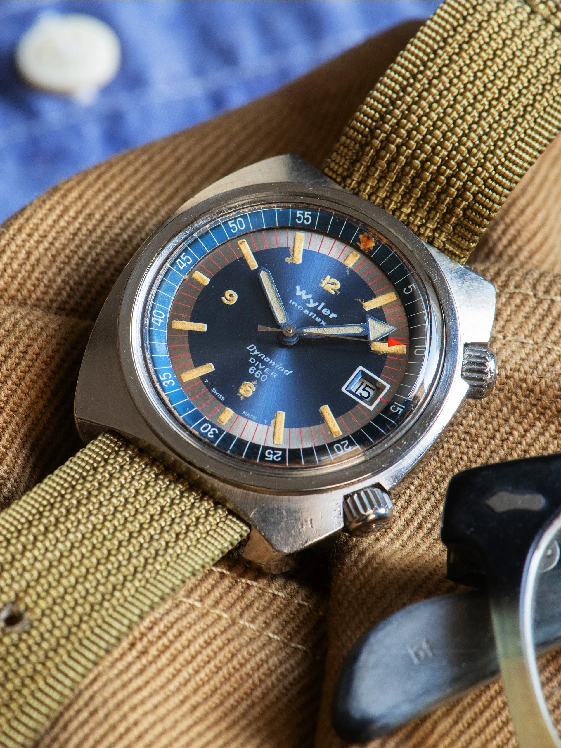 1970s Wyler Lifeguard Dynawind Diver 660 (Ref. 4104D-1338)