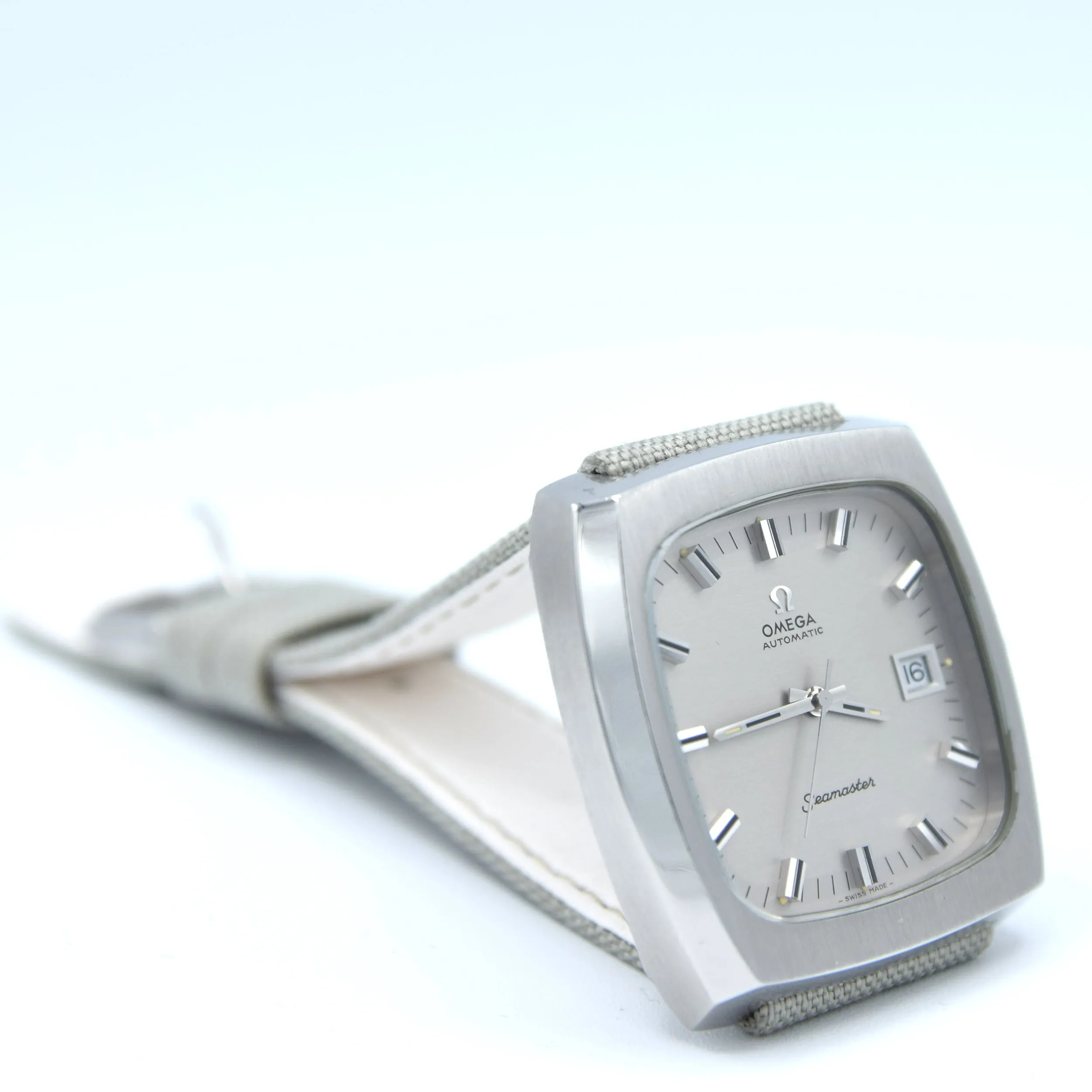 1973 Large Square Omega Seamaster Automatic Date Model 166.0138 in Stainless Steel