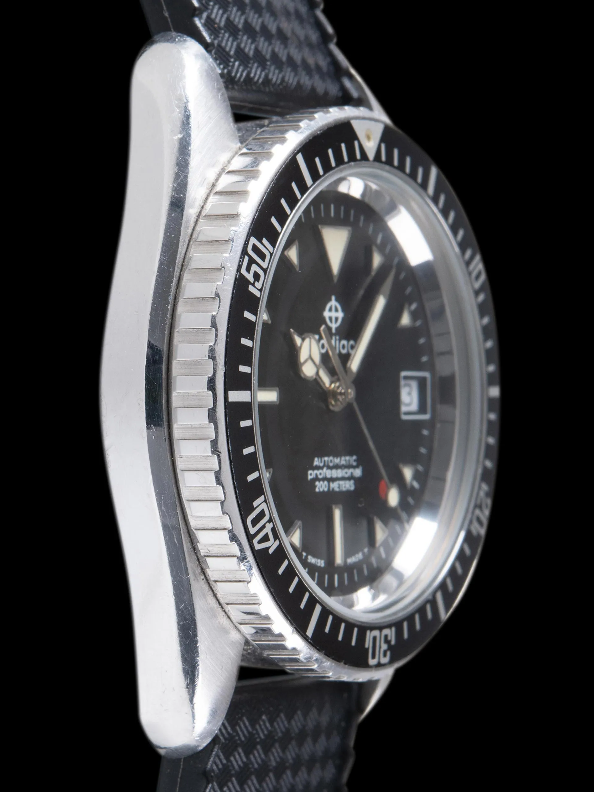 1990s Zodiac Red Dot Dive Watch (Ref. 113.13.30) W/ Box