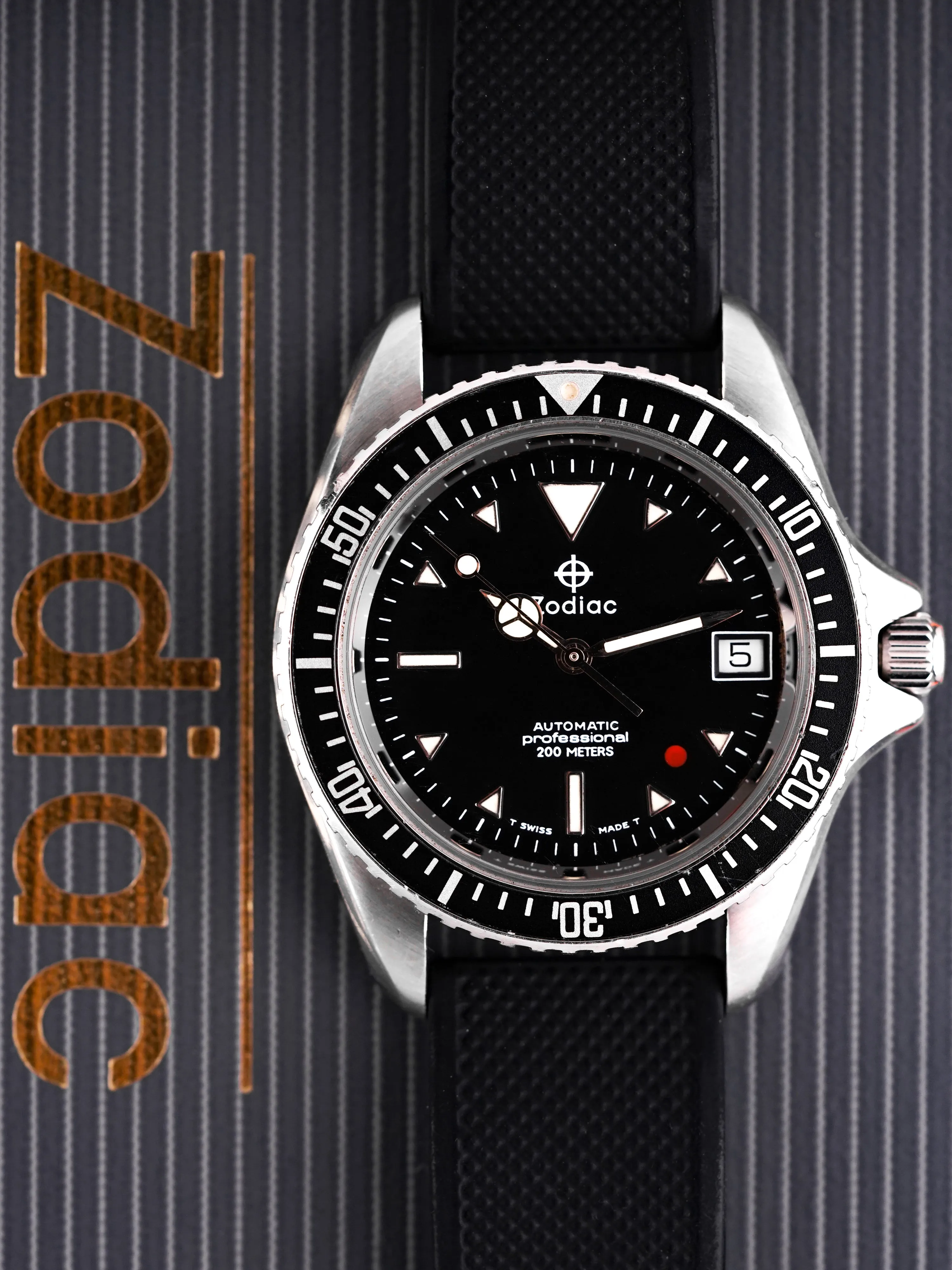 1990s Zodiac Red Dot Dive Watch (Ref. 113.13.30) W/ Box