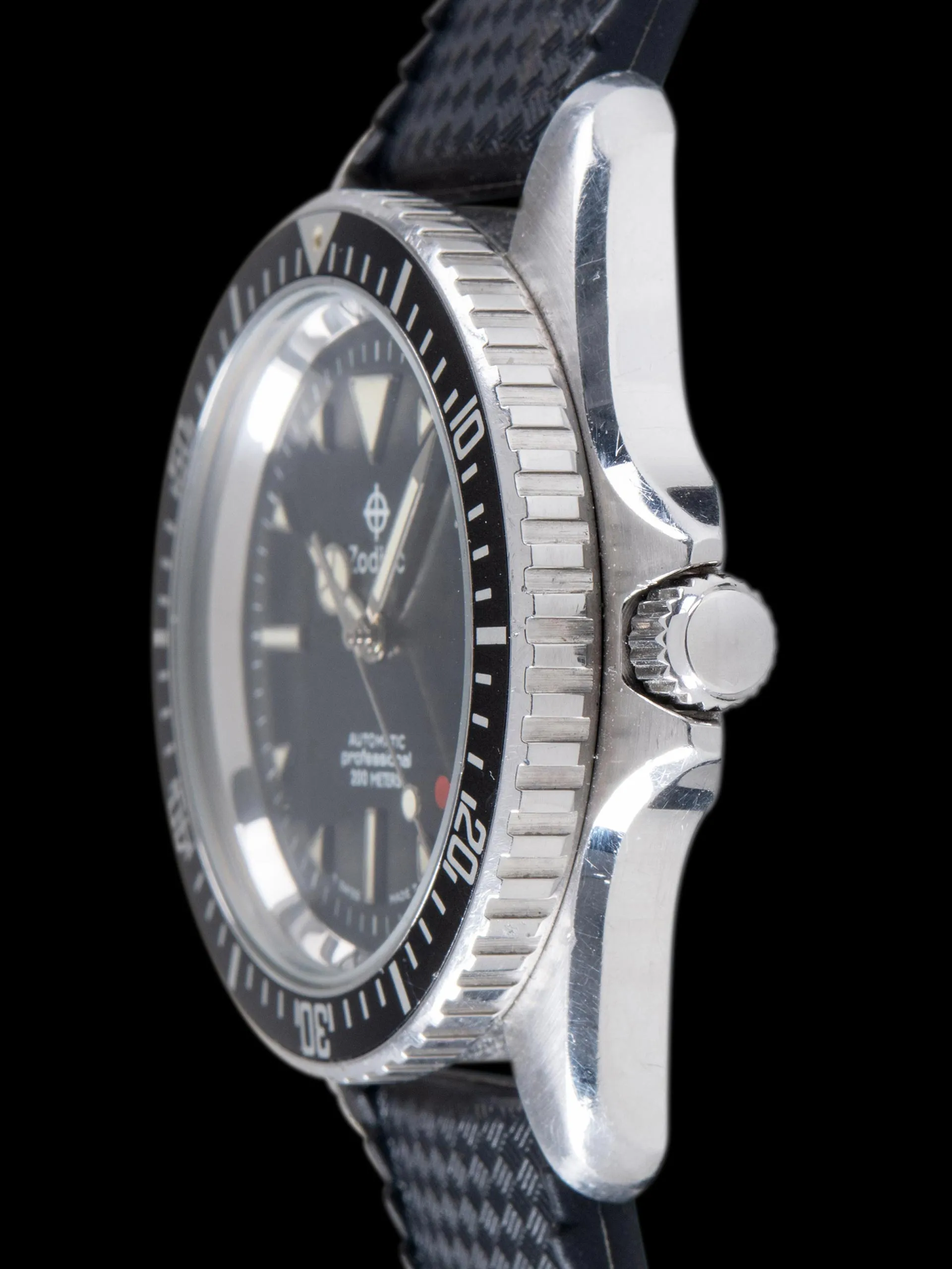 1990s Zodiac Red Dot Dive Watch (Ref. 113.13.30) W/ Box
