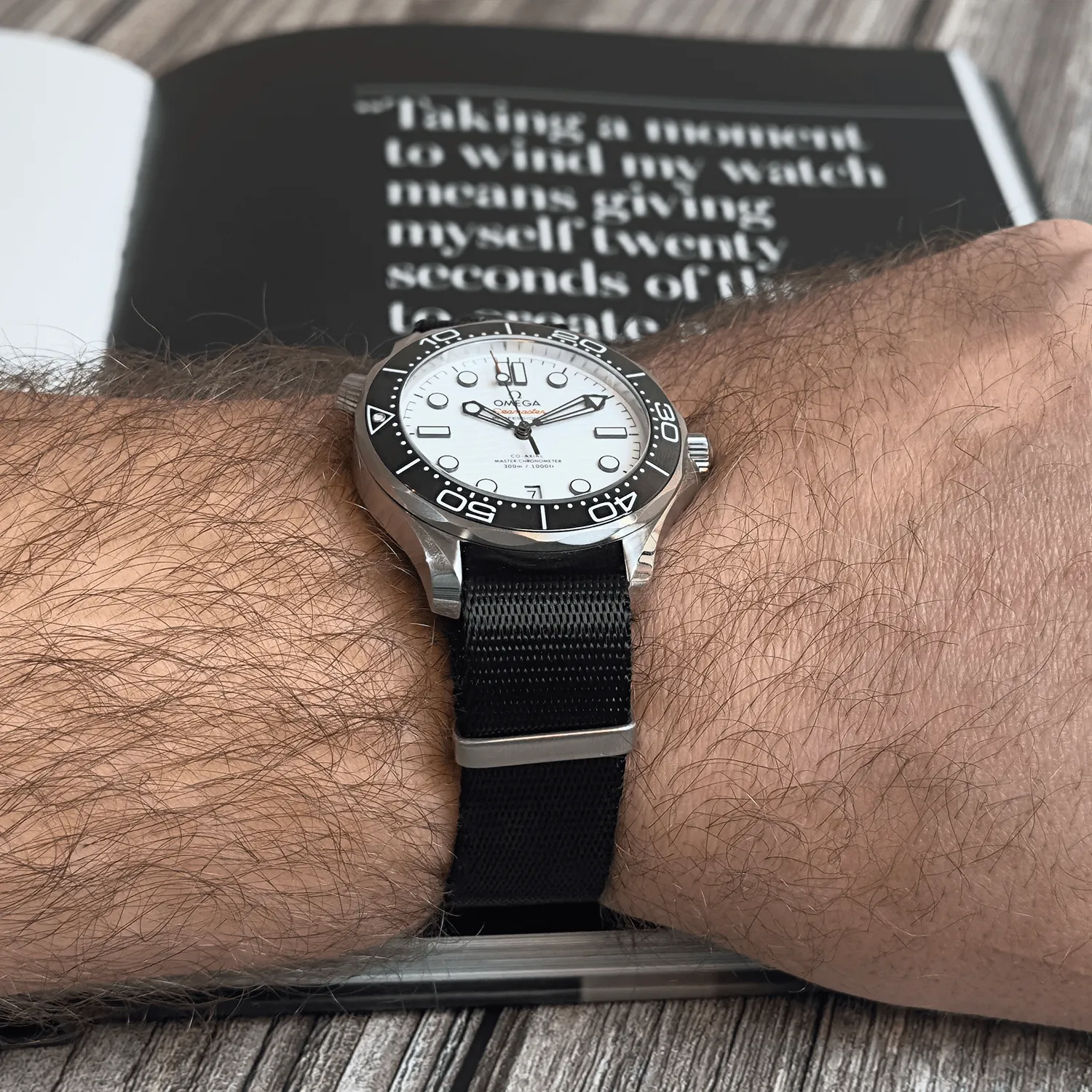 Black Friday - 4-Pack Bundle Of Essential Black Watch Straps