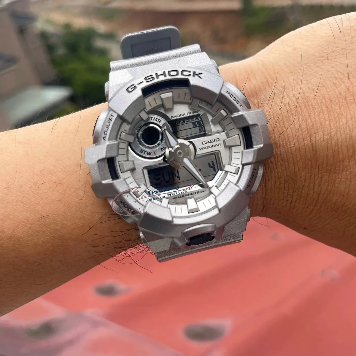 Casio - G-Shock - GA-700FF-8ADR