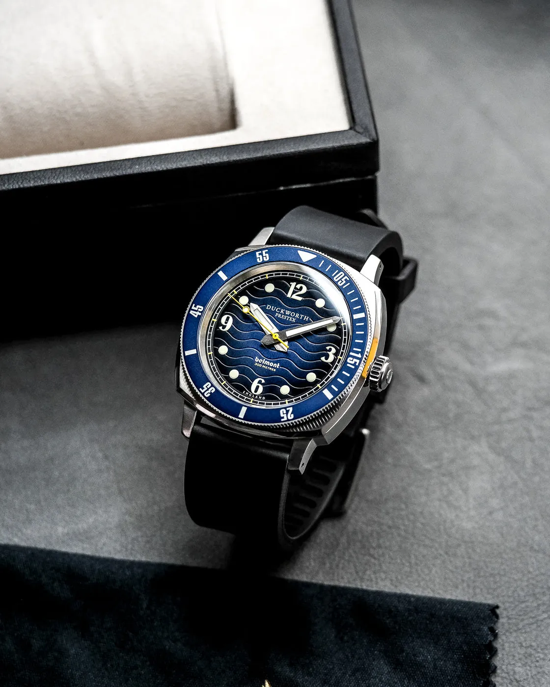 DP Watch Belmont Dive Blue Black Rubber