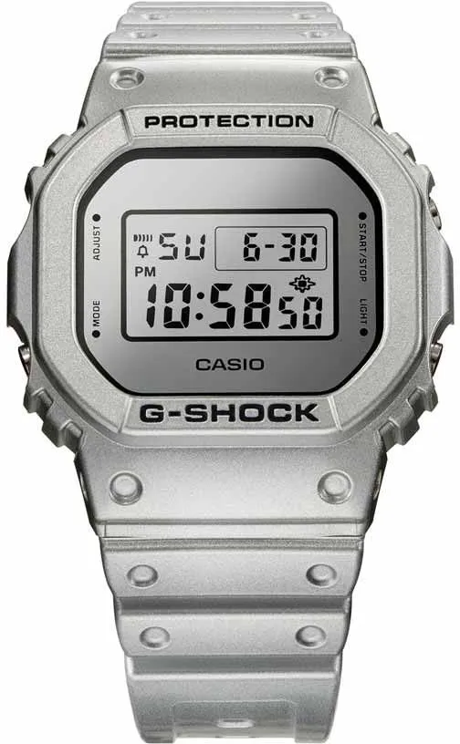 G-Shock 5600 Classic Forgotten Future D