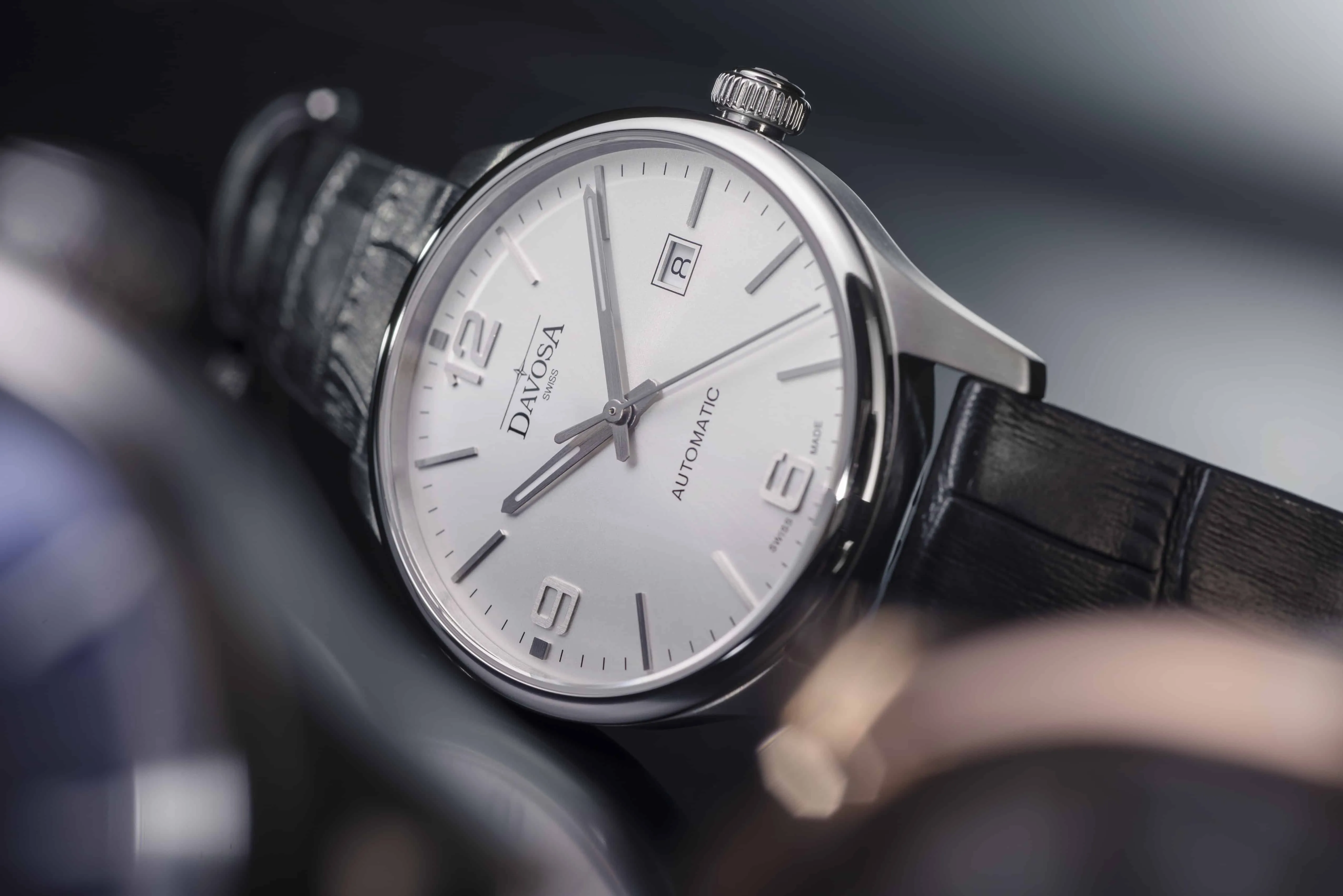 Gentleman Automatic 40mm White Black Executive Watch 16156614 OUTLET