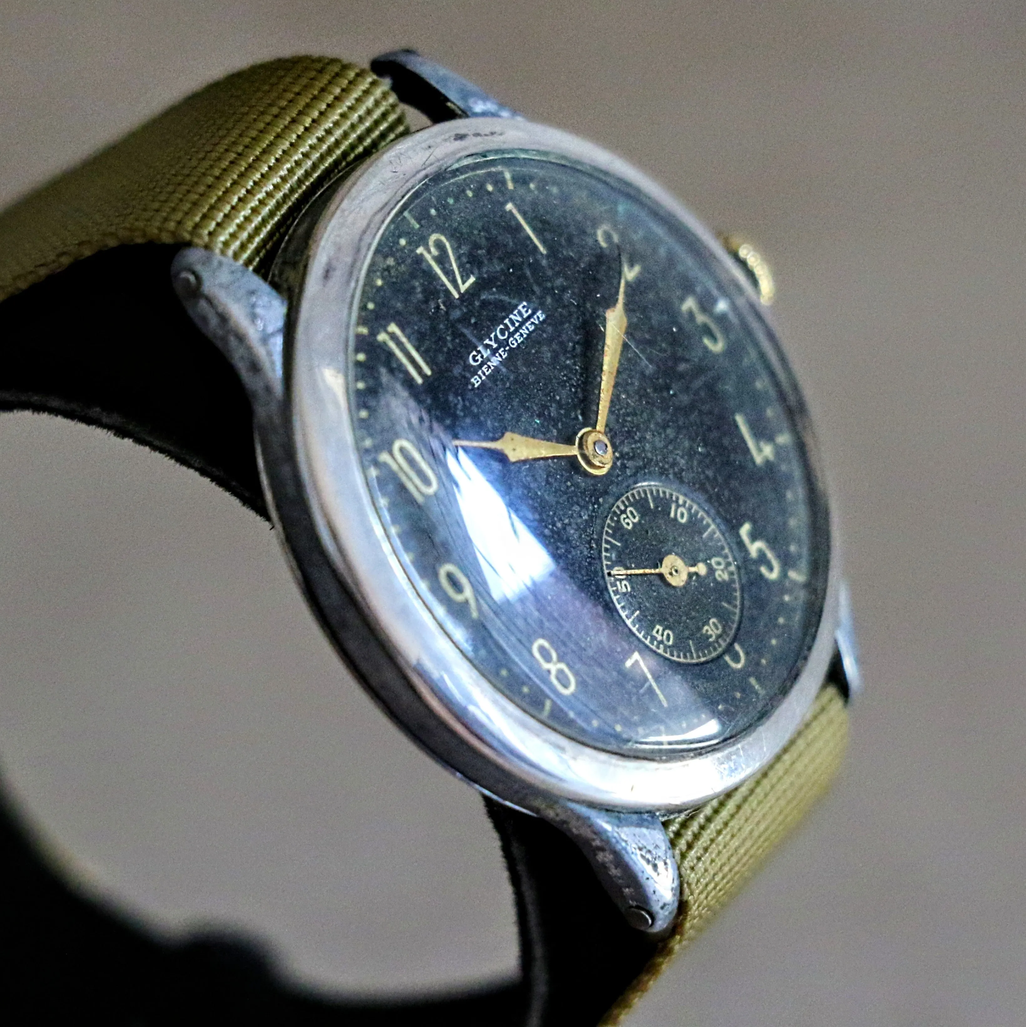GLYCINE Bienne – Geneve Military Pilot Wristwatch 37mm Black Dial Watch