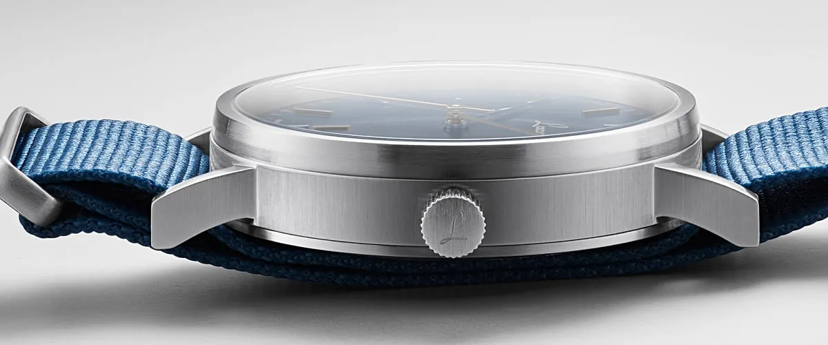 LAC Watch Classic Azur