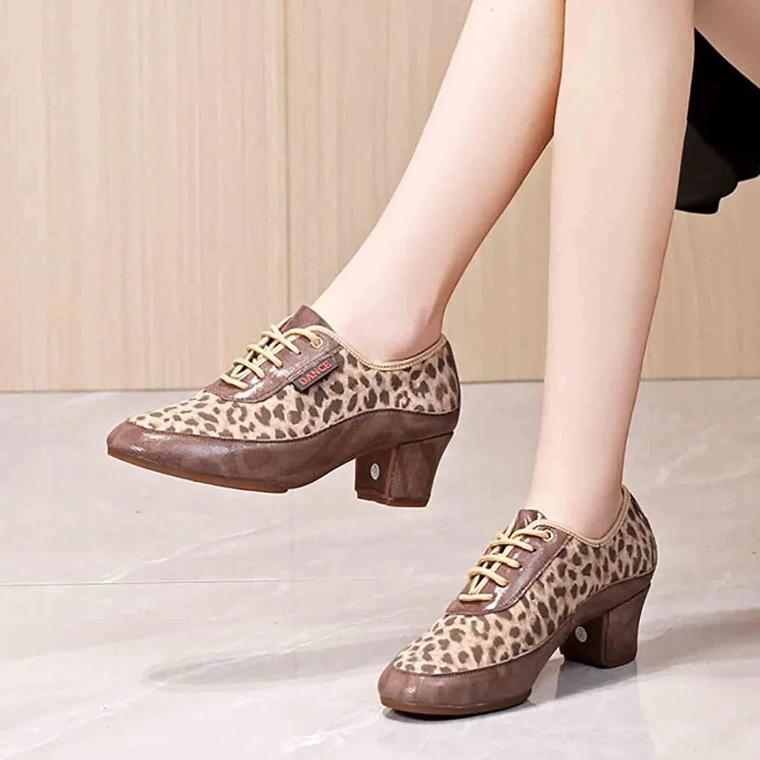 Men Women Ballroom Dance Shoes Lace-up Closed Toe Latin Modern Performance Dance Practice Teaching Shoes