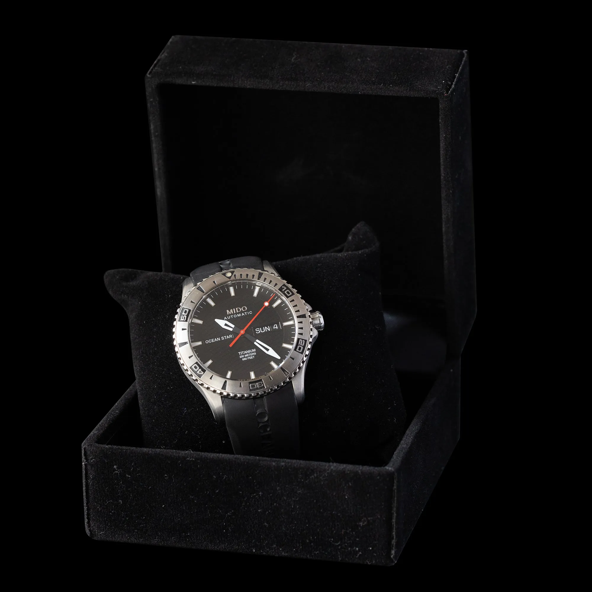 Mido - Ocean Star Captain IV Titanium