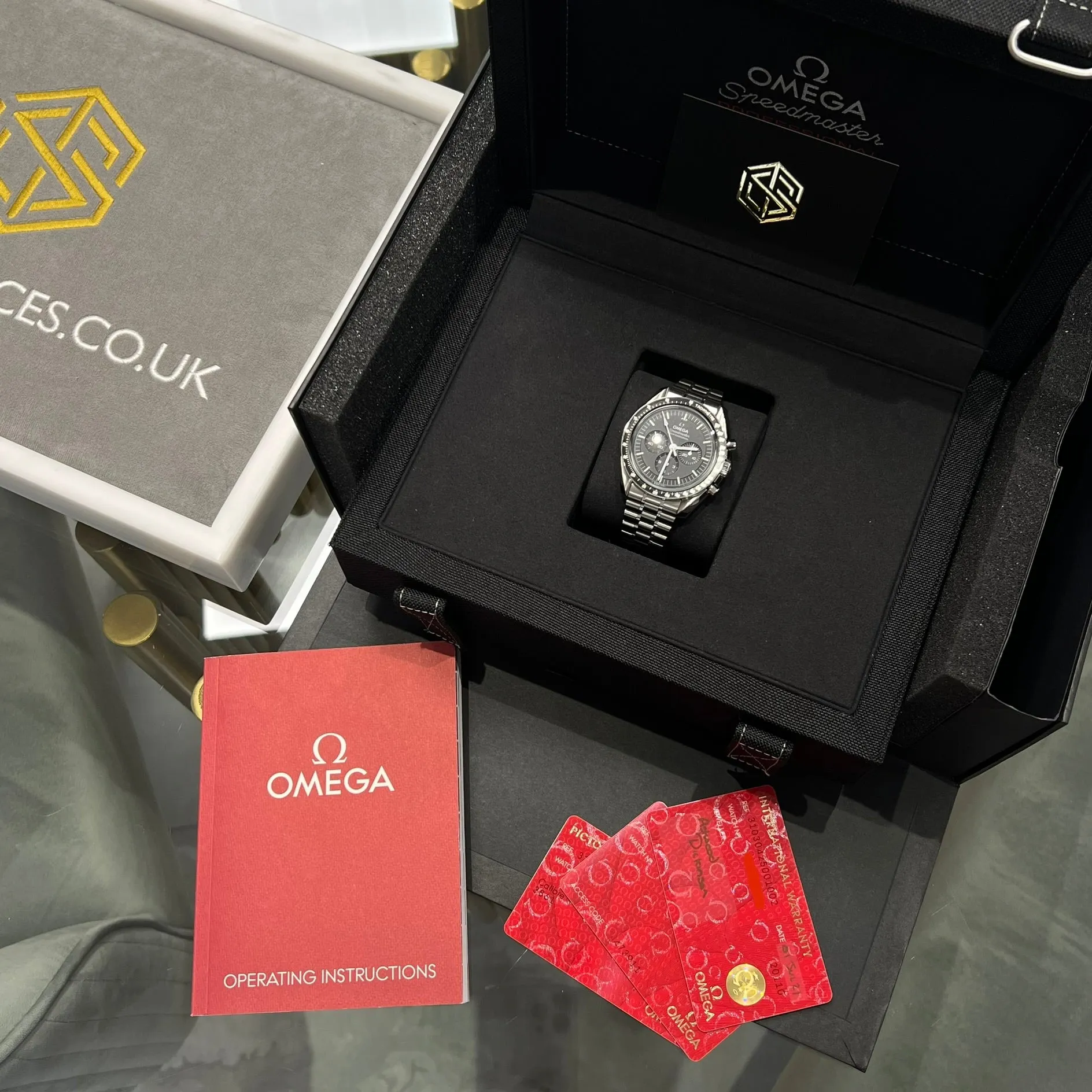 Omega 310.30.42.50.01.002 Moonwatch 'Sapphire Sandwich' 42mm Brand New 2021 Full Set Watch