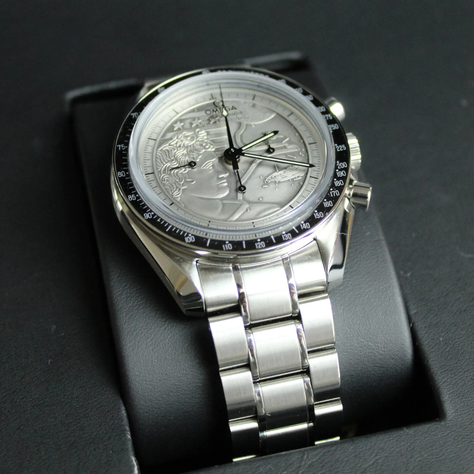OMEGA Speedmaster Apollo XVII 40th Ann 311.30.42.30.99.002