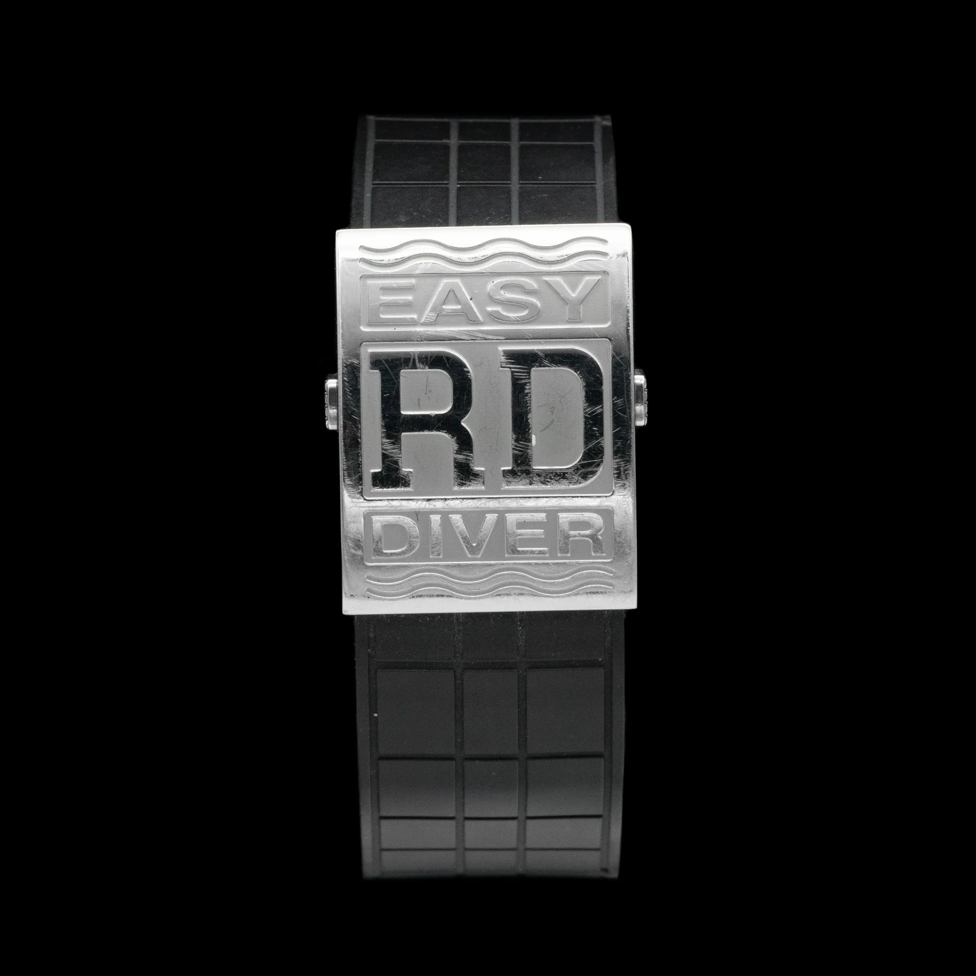 Roger Dubuis - Easy Diver 'Limited Edition' SE43 14 9 3.53R