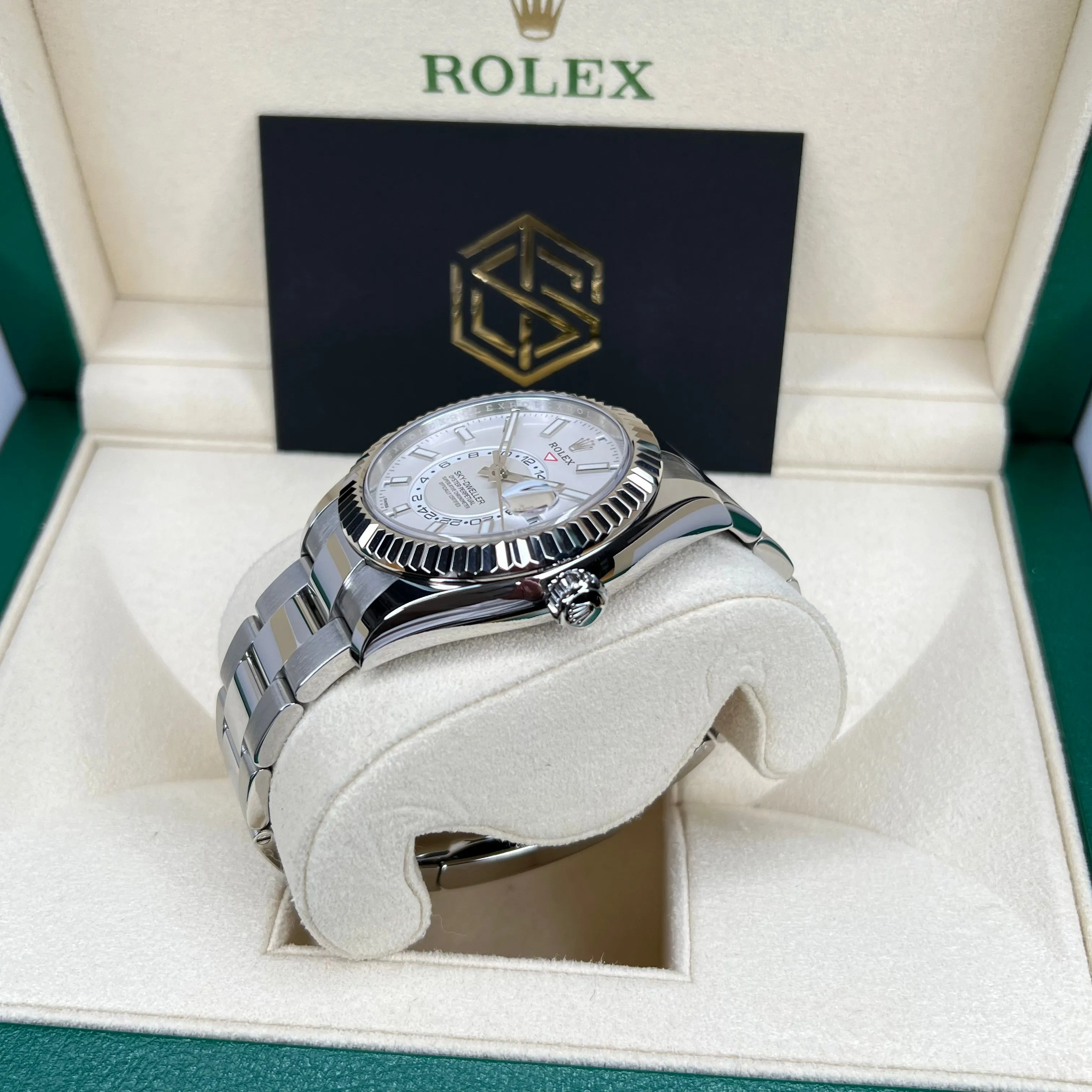 Rolex 326934 Sky-Dweller White Dial 2020 Mint Condition Full Set Watch