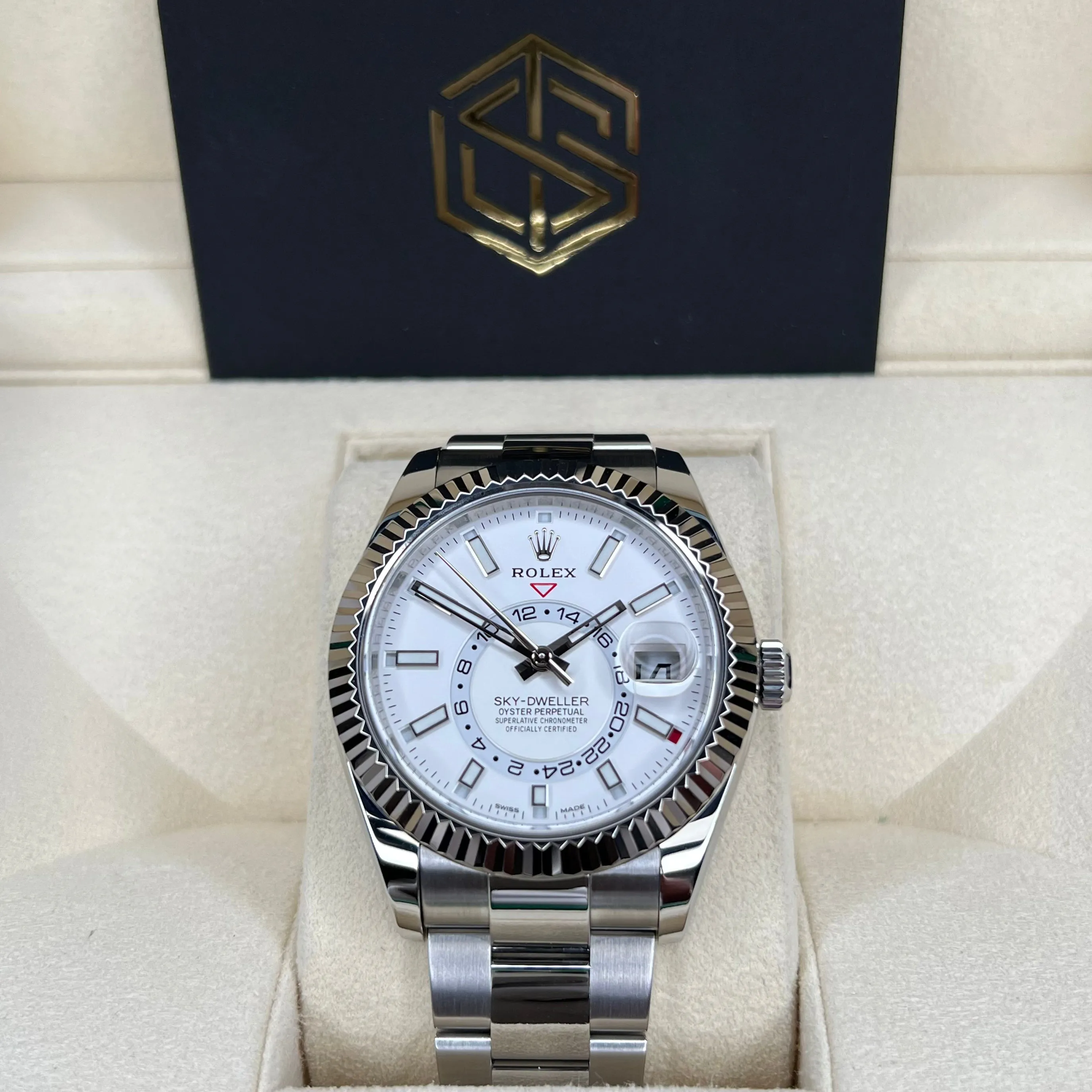 Rolex 326934 Sky-Dweller White Dial 2020 Mint Condition Full Set Watch