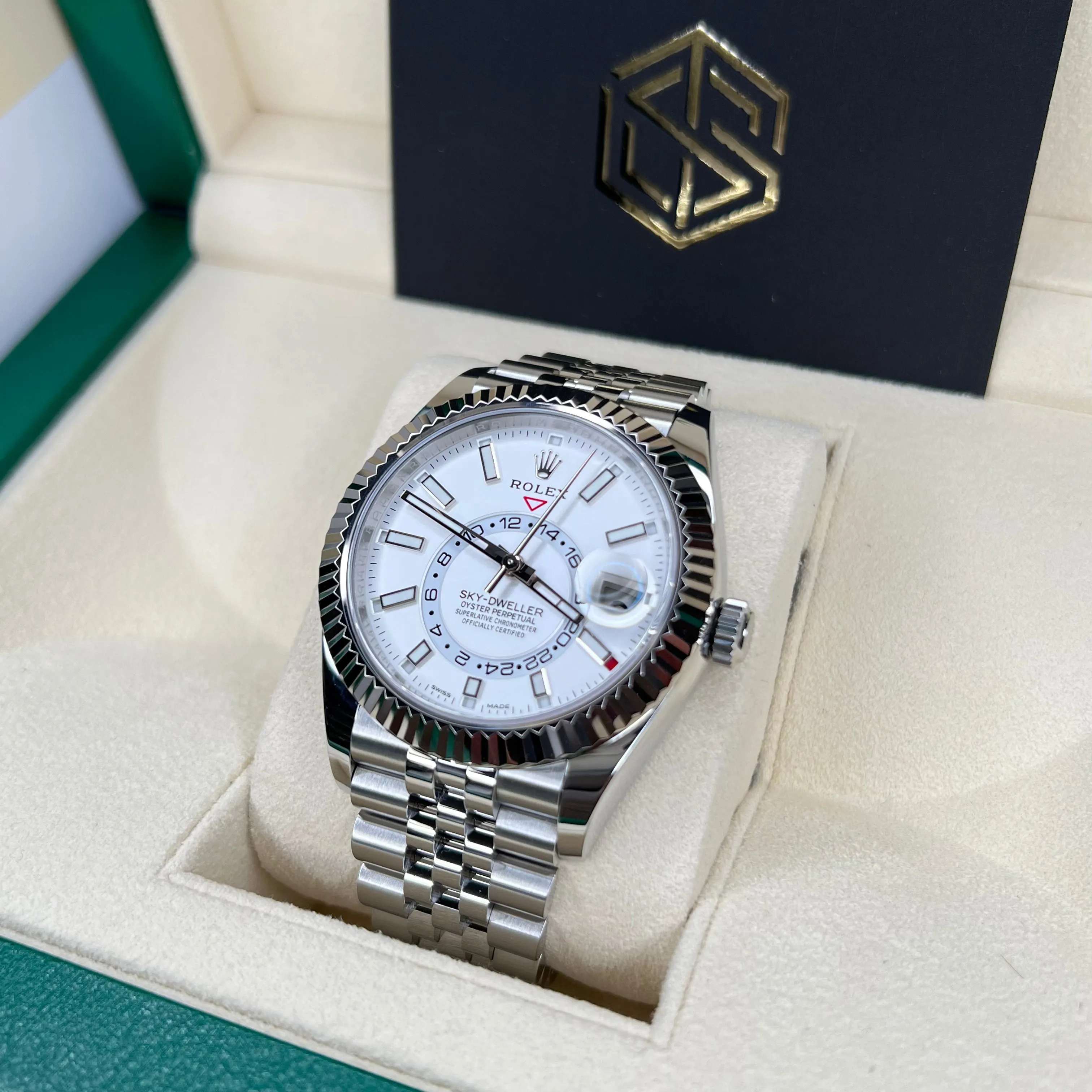 Rolex 326934 Sky-Dweller White Dial Jubilee Bracelet 2022 Watch