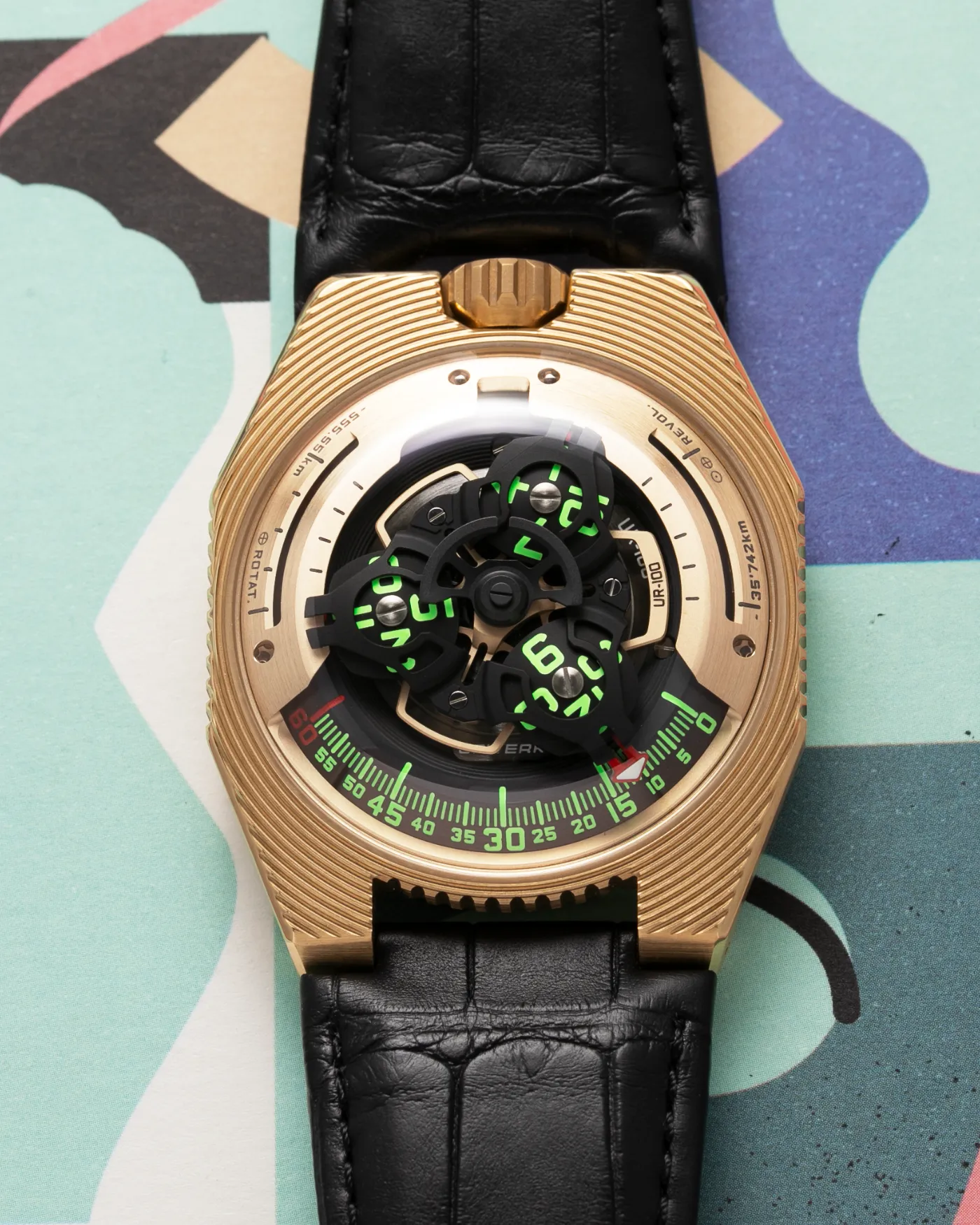 Urwerk UR100 Electrum