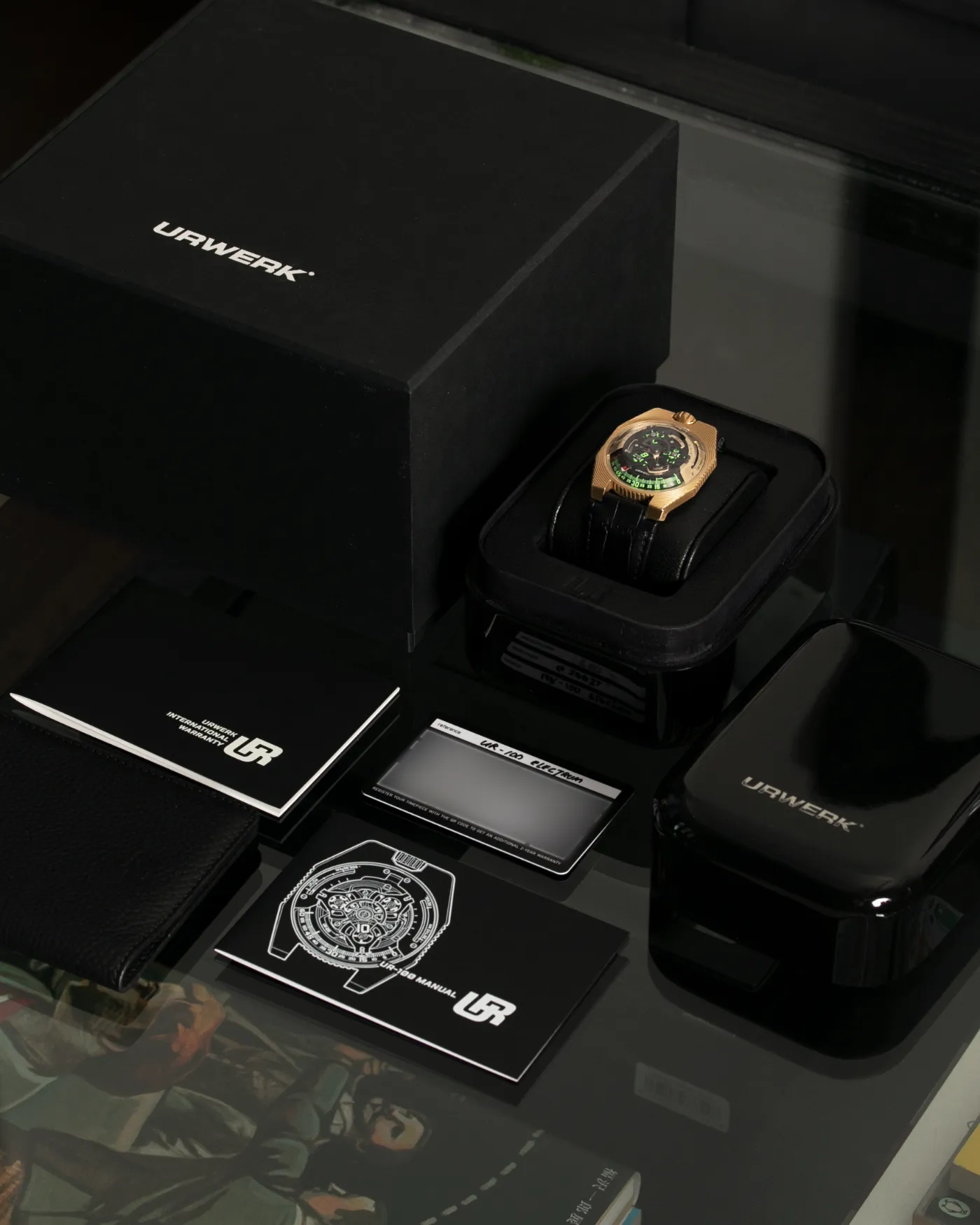 Urwerk UR100 Electrum