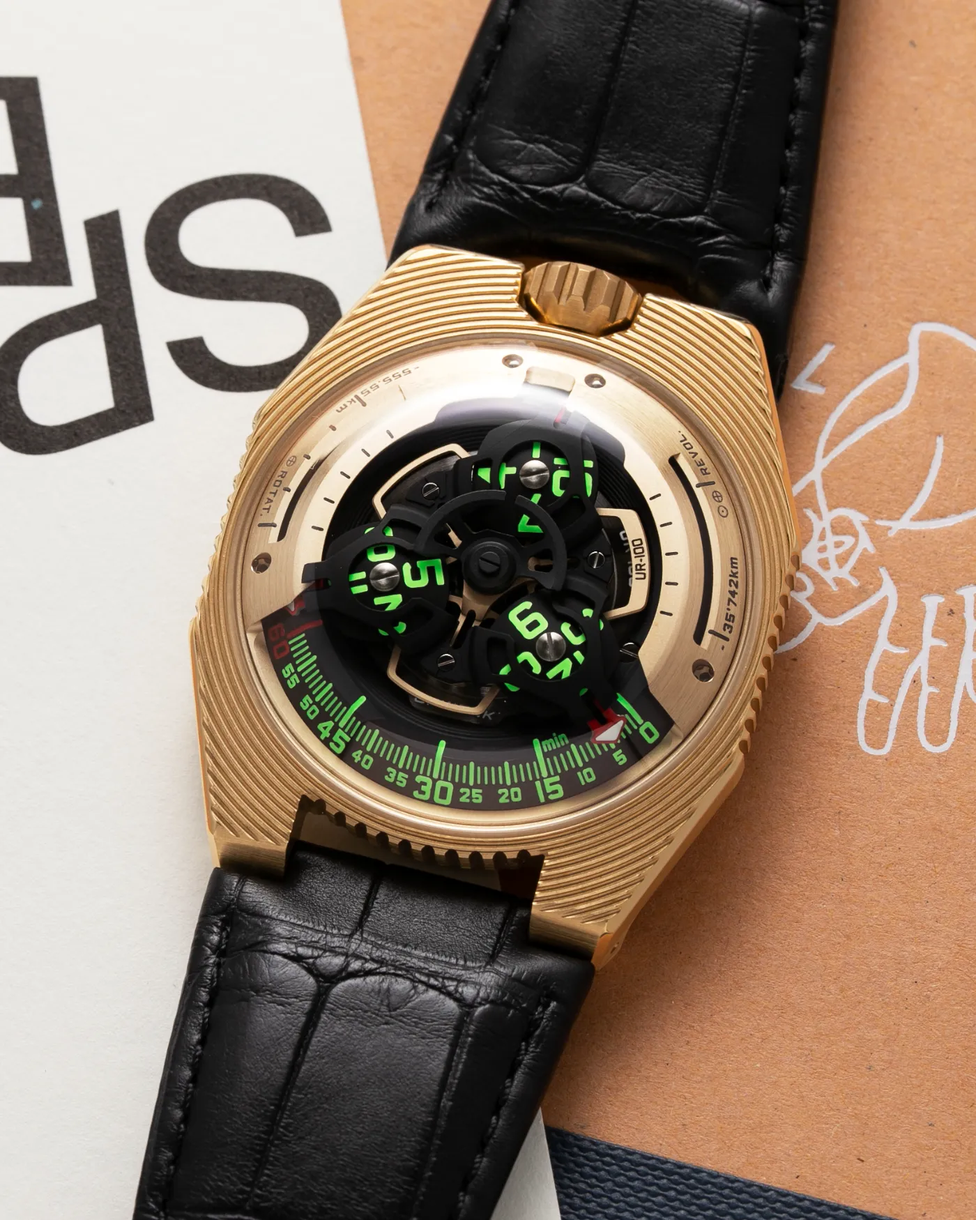 Urwerk UR100 Electrum