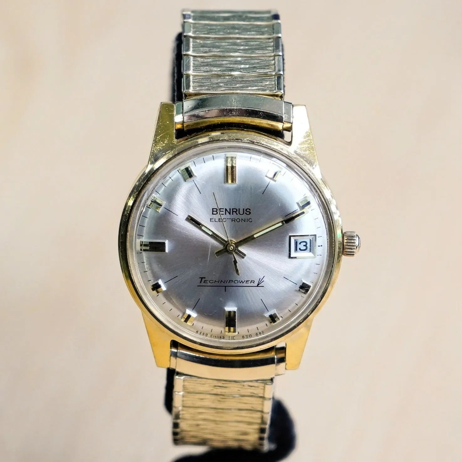 Vintage BENRUS Electronic Technipower Watch Date Indicator Swiss Made Wristwatch